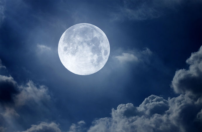 Osserviamo la “Super Luna” all’Osservatorio del Righi